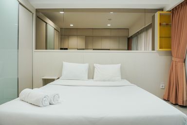 Bedroom 1, Comfort Studio Tamansari The Hive Apartment By Travelio, Jakarta Timur