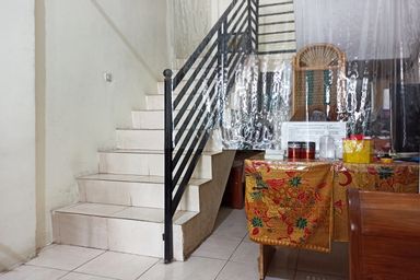 Public Area 3, OYO 90226 Penginapan Sederhana Syariah, Palembang