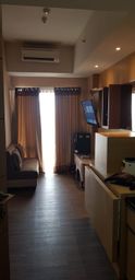 Kamar Keluarga Queen atau Ranjang Lain