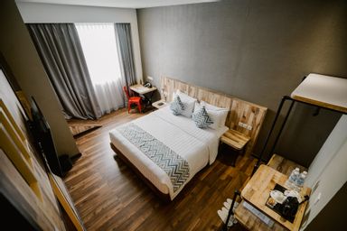 Kamar Keluarga Double atau Ranjang Lain