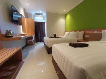 Bedroom 3, The Grand Cabin Hotel, Yogyakarta