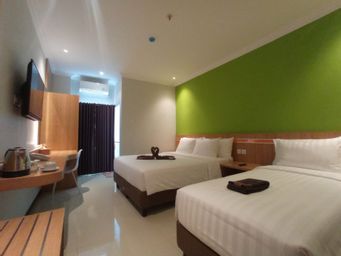 Bedroom 4, The Grand Cabin Hotel, Yogyakarta