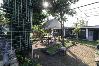 Exterior & Views 4, Villa Lembur Incu Syariah, Bandung