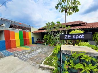Exterior & Views 1, Ze Spot, Yogyakarta