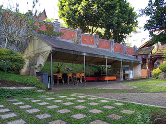 Bantal Guling Villa Bandung, bandung