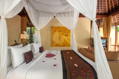 Bedroom 64
