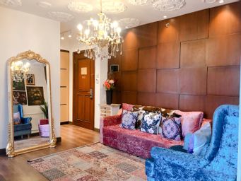 Queen Suite or Other Beds