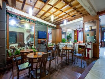 Food & Drinks, Ardellia Hotel Bandung, Bandung