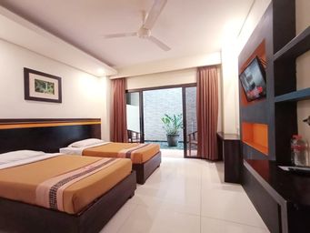 Kamar Junior