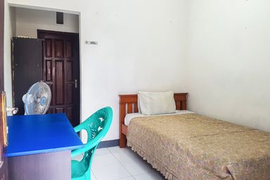 Bedroom 3, SPOT ON 90365 Rumah Kost Alor, Denpasar