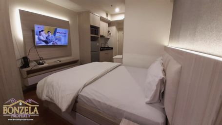 Studio Double - Pemandangan Kota