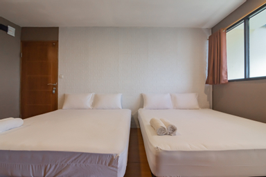 Kamar Keluarga Double