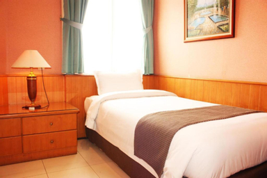 Bedroom 6