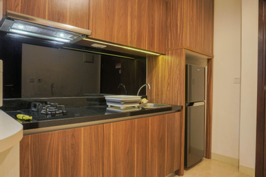 Fancy and Spacious 1BR Apartment at L'avenue Pancoran By Travelio, jakarta selatan