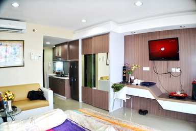 Dining Room 2, Cozy The Hive Tamansari Cawang by Bonzela Property, Jakarta Timur