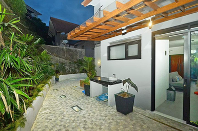 Exterior & Views 1, Villa Amethyst Dago Pakar M-09 3BR with Private Hot Pool, Bandung