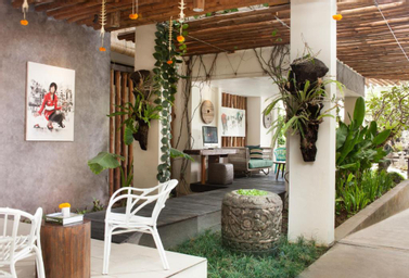 Public Area 1, Grandmas Plus Hotel Seminyak, Badung