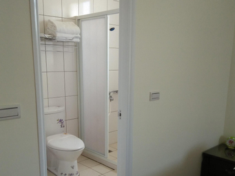 Bathroom, Xinxin Bed and Breakfast, Kinmen