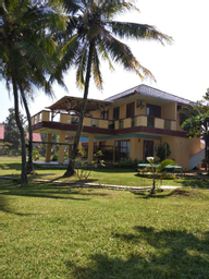 Villa Koi Emas (Salsabila Luxury Beach Villas), sukabumi