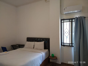 Homestay Riverside  101, surabaya