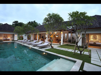 Three BR Family Villa with Private Pool -Breakfast, badung