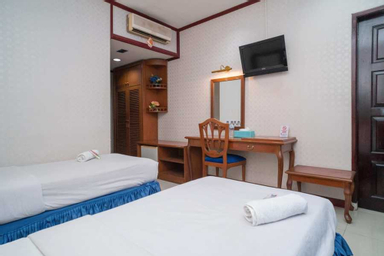 Bedroom 1, Hotel Idayu Natuna Palembang Mitra RedDoorz, Palembang