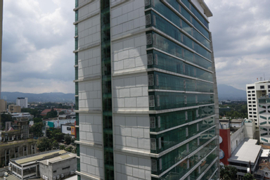 Exterior & Views 2, Modern Chic Studio Apartment at Tamansari La Grande near BIP By Travelio, Bandung