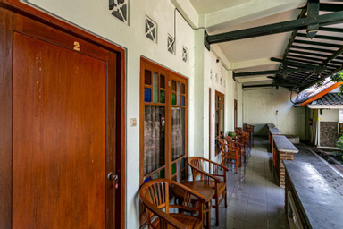 Food & Drinks, RedDoorz Plus near Taman Sari 2, Yogyakarta