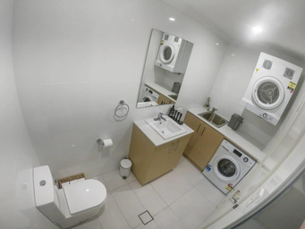 Bedroom 4, Close to Airport and Shops,WIFI,NETFLIX,PARKING, Belmont