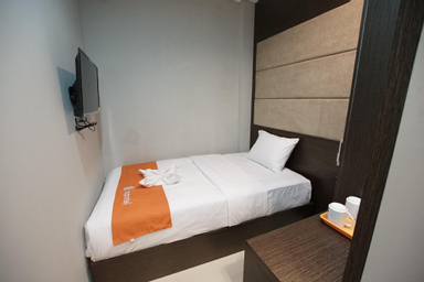 Bedroom 1, Apatel Kelapa Gading Boulevard 01, North Jakarta