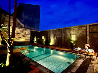 Sport & Beauty 4, Tomohon 4BR Private Pool Villa Batu, Malang