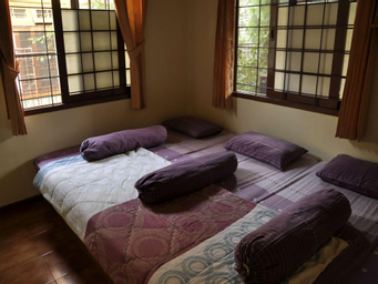 Bedroom 3, Villa Kota Bunga Ade-0224, Cianjur