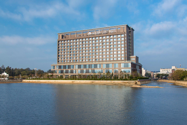 Exterior & Views 1, Golden Lake Hotel, Kinmen