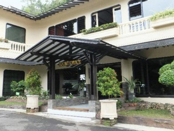 Sindang Reret Hotel and Resto Cikole, bandung