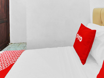 Bedroom 4, BTC Guest House Syariah, Malang
