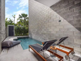 Room with Sofabed or Other Beds - Pool View