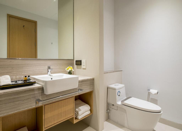 Bathroom 7
