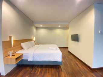Bedroom 1, Fabulous 2BR Loft Apartment with Private Bathub at El Royale By Travelio, Bandung