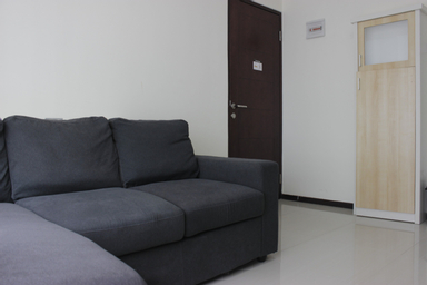 Public Area, Stylish & Cozy 2BR at Gateway Pasteur near Pasteur Exit Toll By Travelio, Bandung