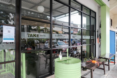 Public Area 3, Urbanview Hotel Ta Ke Jelutung Puncak Jambi, Jambi