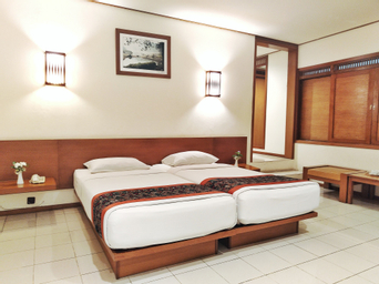 Kamar Deluks Double atau Twin