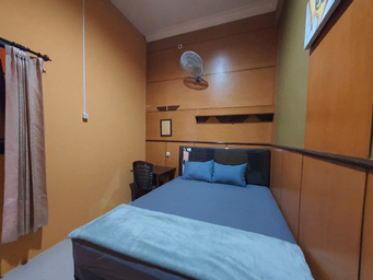 Bedroom 3, Rasfa Homestay Syariah, Malang