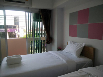 Bedroom 4, J R Mansion On Nut 25, Suan Luang