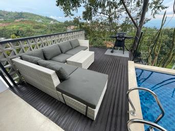 Exterior & Views 3, Dago Village Mallo Villa Bandung, Bandung