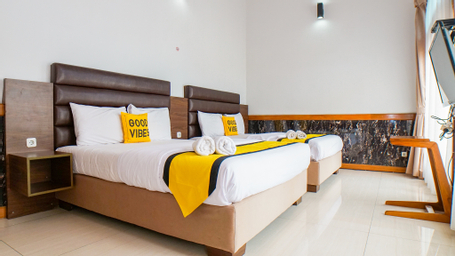 Kamar Keluarga Double atau Ranjang Lain