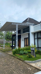 Exterior & Views, Villa Cantik Bandungan, Semarang