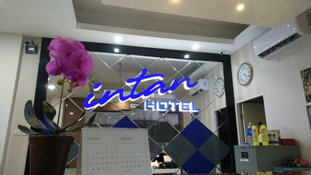Public Area 1, Intan Hotel Pasar Turi, Surabaya