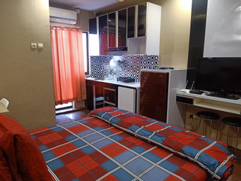 Bedroom 2, Apartment Gateway Cicadas by Azpro, Bandung