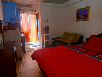 Bedroom 2, Apartment Gateway Cicadas by Azpro, Bandung