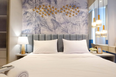 Grand Luxurious and Spacious Studio at Benson Supermall Mansion Apartment By Travelio, surabaya